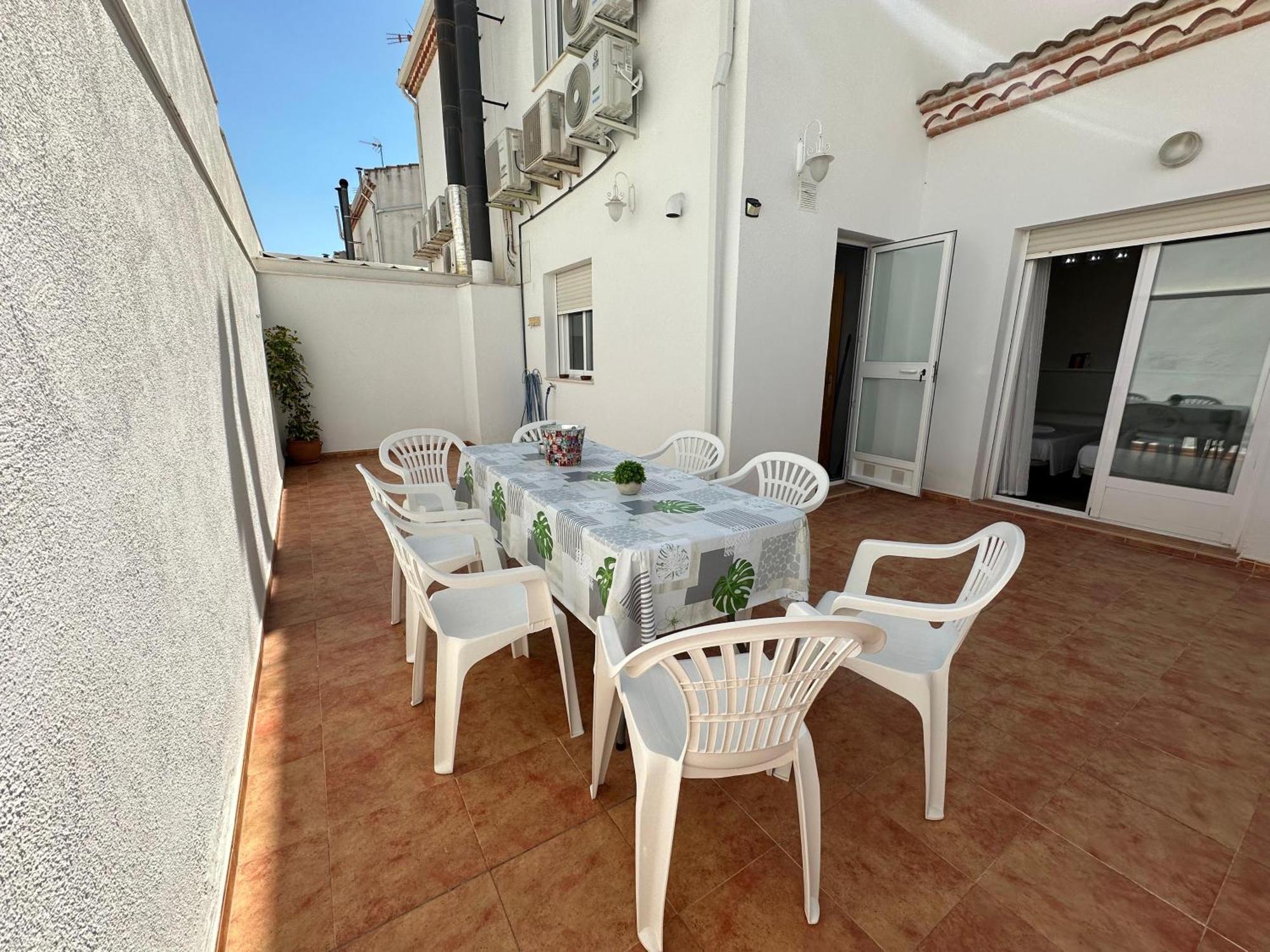 Willa Casa Grande De Tres Plantas Con Parking Gratis Linares  Zewnętrze zdjęcie